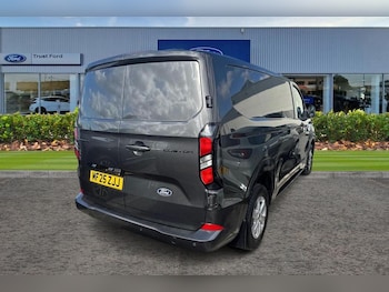 Used Ford Transit Custom 2025 for sale - 76114649: Photo 2