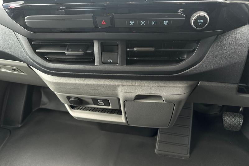 Used Ford Transit Custom 2025 for sale - 76653475: Photo 18