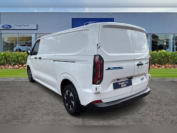 Used Ford Transit Custom 2024 for sale - 78575220: Photo