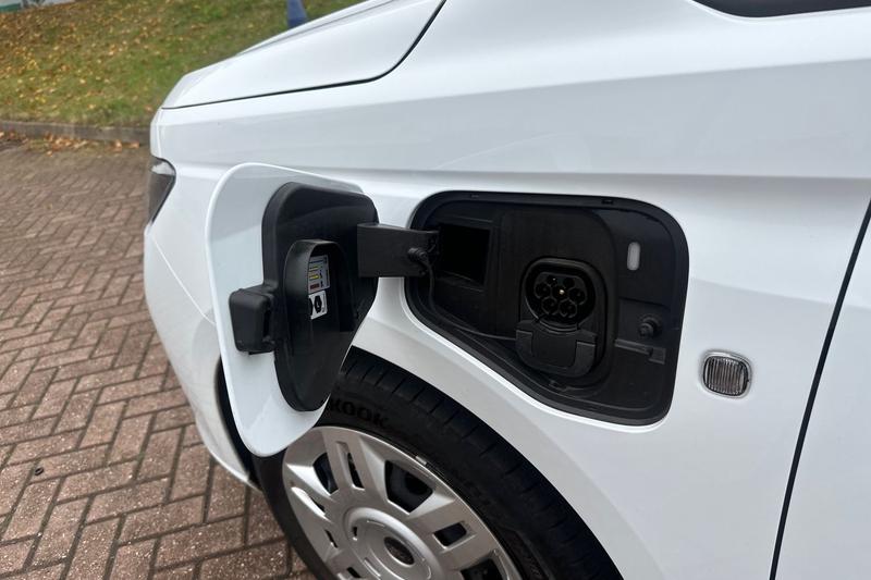 Used Ford Transit Connect 2025 for sale - 76382120: Photo 18