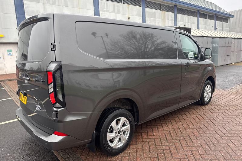 Used Ford Transit Custom 2024 for sale - 77248778: Photo 7