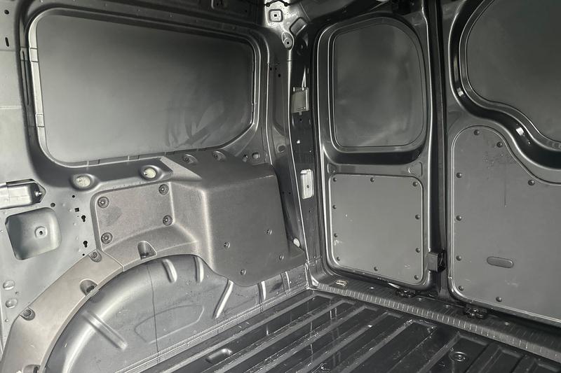 Used Ford Transit Connect 2025 for sale - 76382118: Photo 4