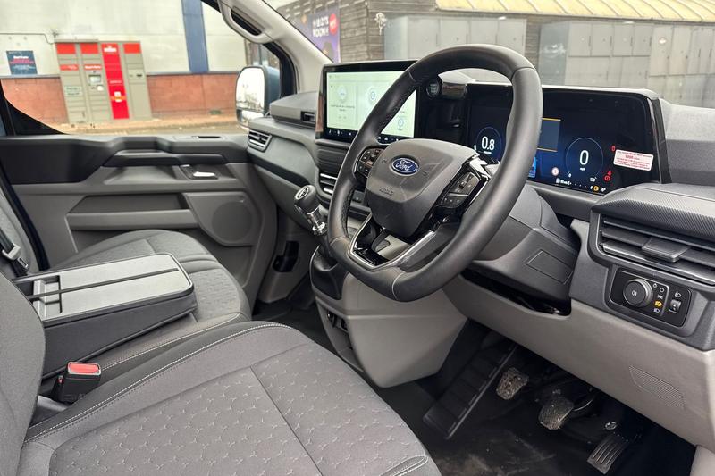 Used Ford Transit Custom 2025 for sale - 77067433: Photo 14
