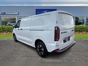Used Ford Transit Custom 2024 for sale - 78286941: Photo