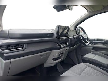 Used Ford E-Transit 2025 for sale - 76079829: Photo