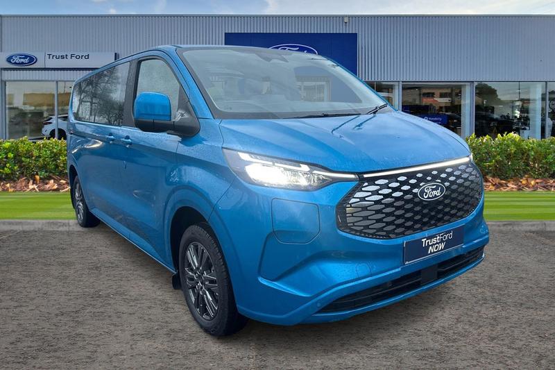 Used Ford E-Tourneo Custom 2025 for sale - 76862393: Photo 1