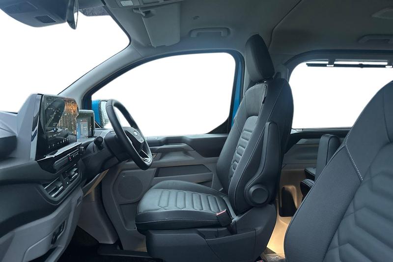 Used Ford E-Tourneo Custom 2025 for sale - 76862393: Photo 10