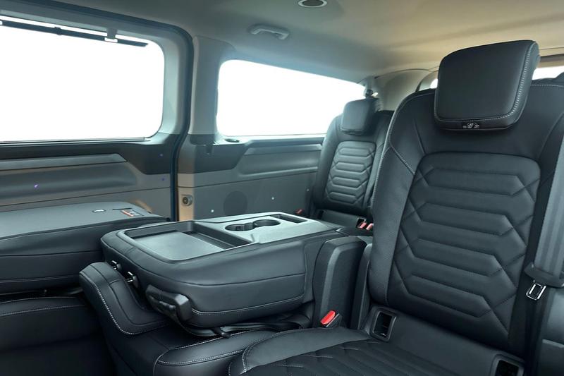 Used Ford E-Tourneo Custom 2025 for sale - 76862393: Photo 11