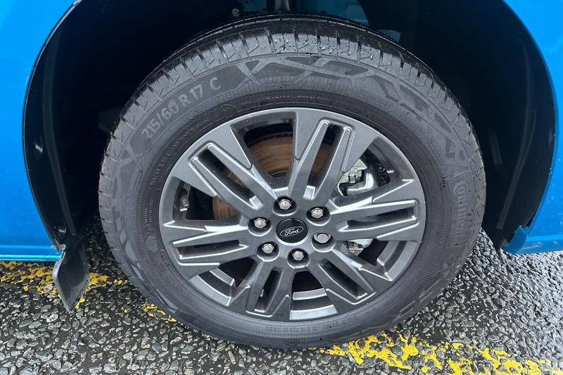 Used Ford E-Tourneo Custom 2025 for sale - 76862393: Photo 16