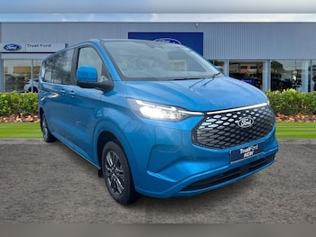 Used Ford E-Tourneo Custom 2025 for sale - 76862393: Photo