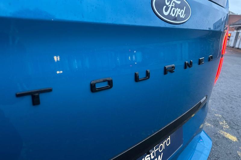 Used Ford E-Tourneo Custom 2025 for sale - 76862393: Photo 20