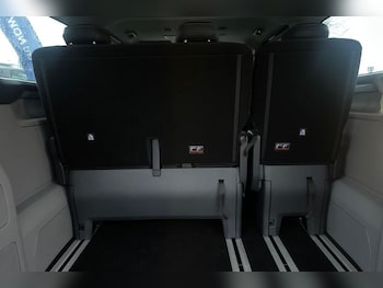 Used Ford E-Tourneo Custom 2025 for sale - 76862393: Photo