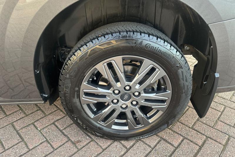 Used Ford Tourneo Custom 2025 for sale - 76703225: Photo 17