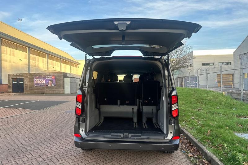 Used Ford Tourneo Custom 2025 for sale - 76703225: Photo 6