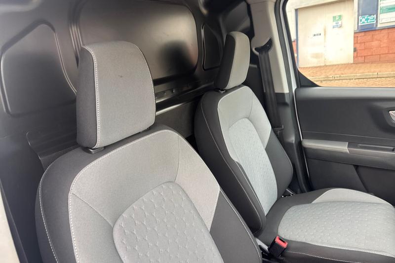 Used Ford Transit Courier 2024 for sale - 77204949: Photo 25