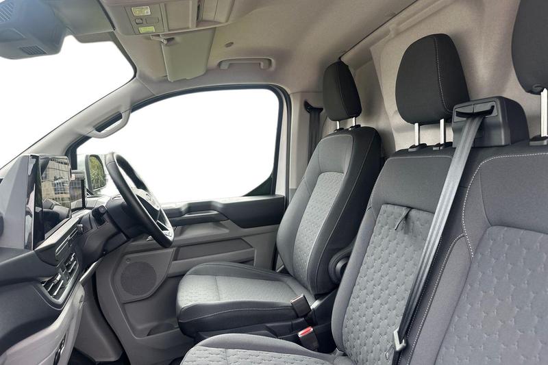 Used Ford Transit Custom 2025 for sale - 75995256: Photo 10