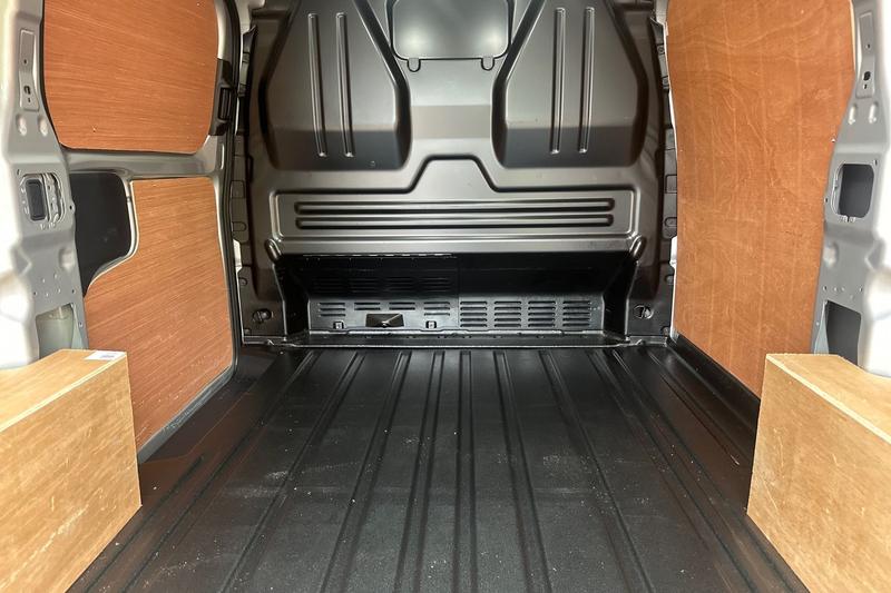 Used Ford Transit Custom 2025 for sale - 75995256: Photo 17