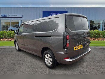Used Ford Transit Custom 2024 for sale - 78767970: Photo