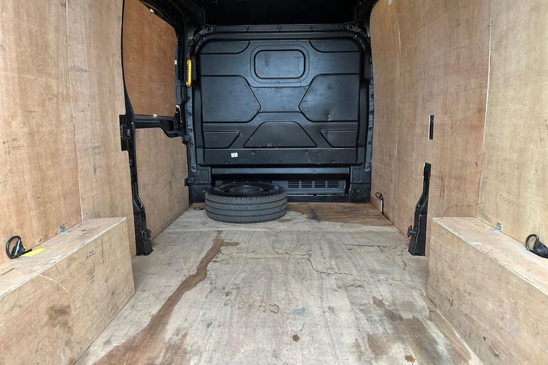 Used Ford Transit 2025 for sale - 76265997: Photo 17