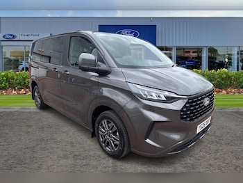 Used Ford Tourneo Custom 2025 for sale - 78286970: Photo