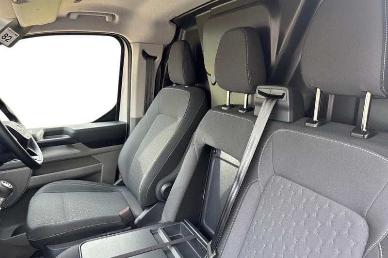 Used Ford Transit Custom 2025 for sale - 77989122: Photo 11