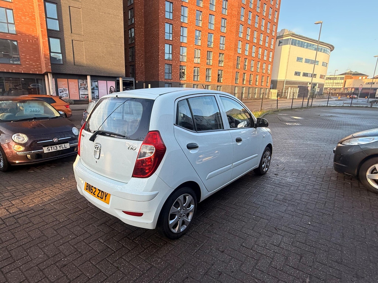 Used Hyundai i10 2012 for sale - 77396200: Photo 8