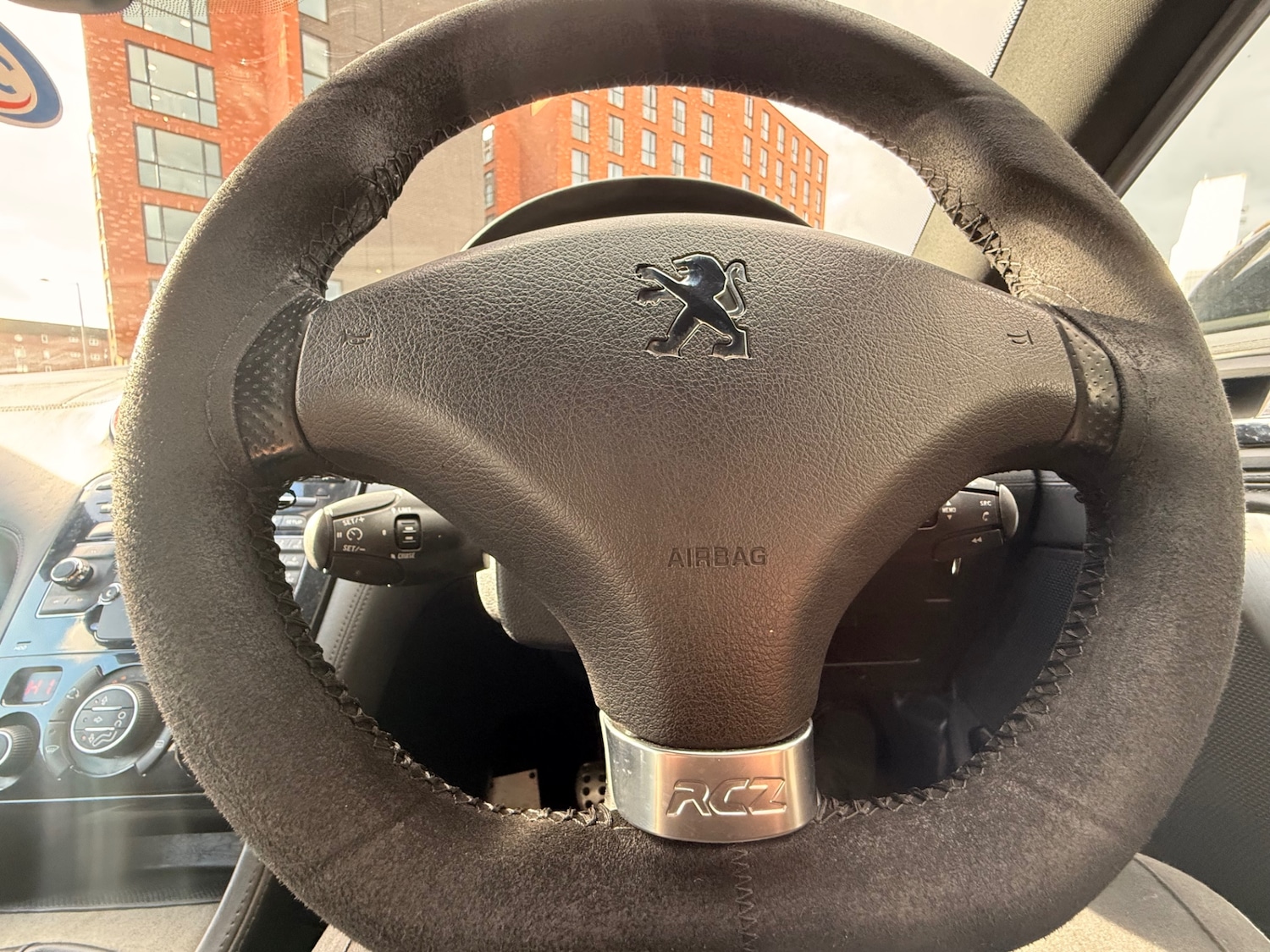 Used Peugeot RCZ 2011 for sale - 76392360: Photo 19