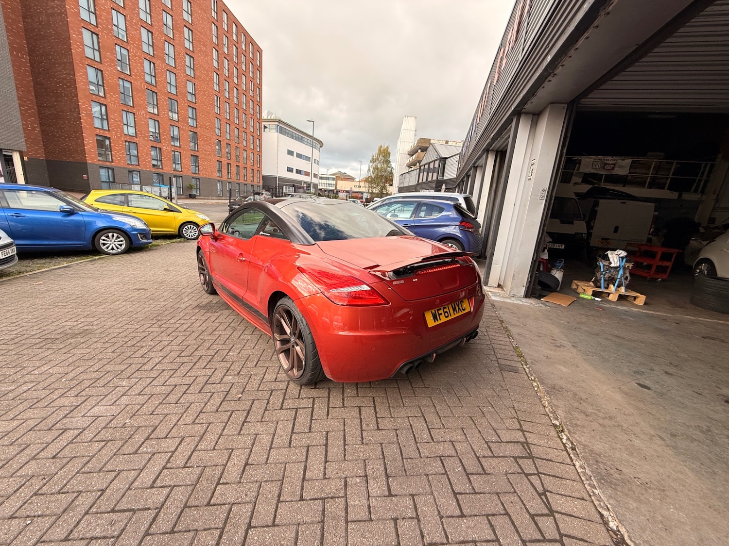 Used Peugeot RCZ 2011 for sale - 76392360: Photo 5