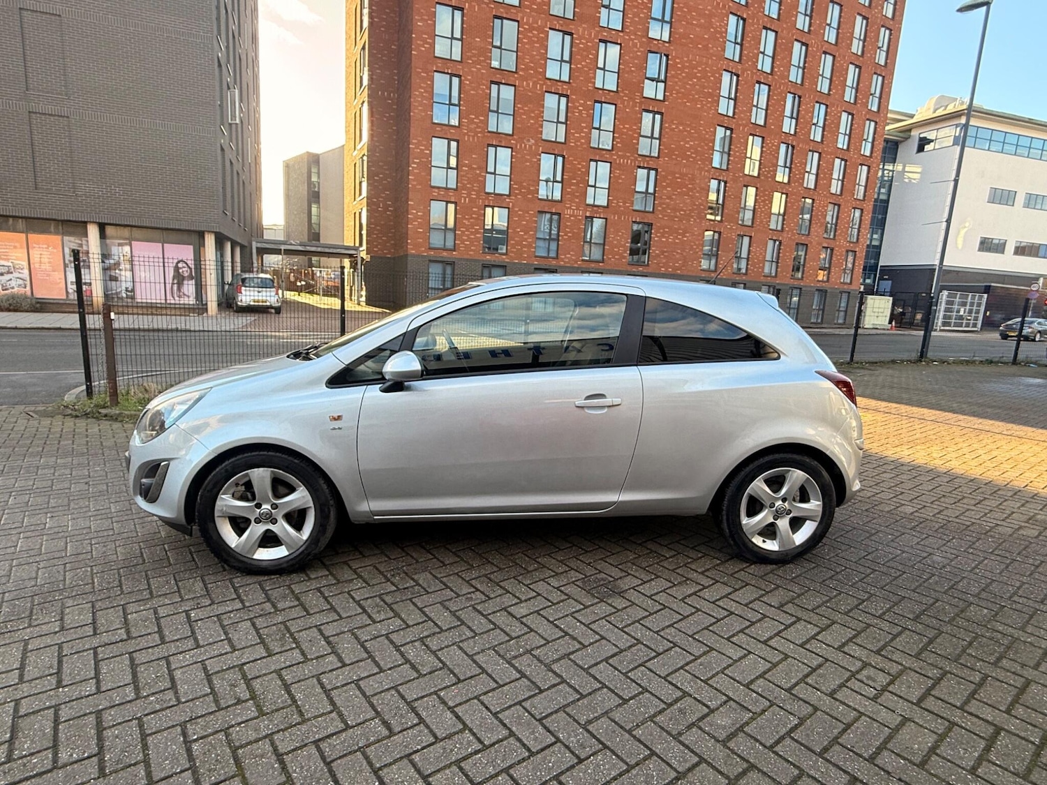 Used Vauxhall Corsa for sale - 77705485: Photo 4