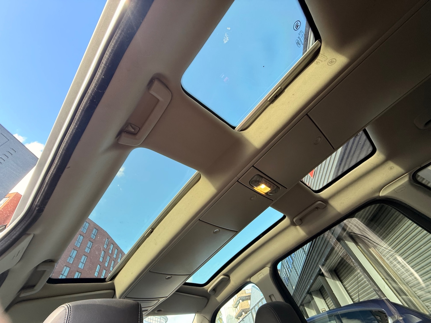 Used Ford Galaxy 2011 for sale - 76392241: Photo 15