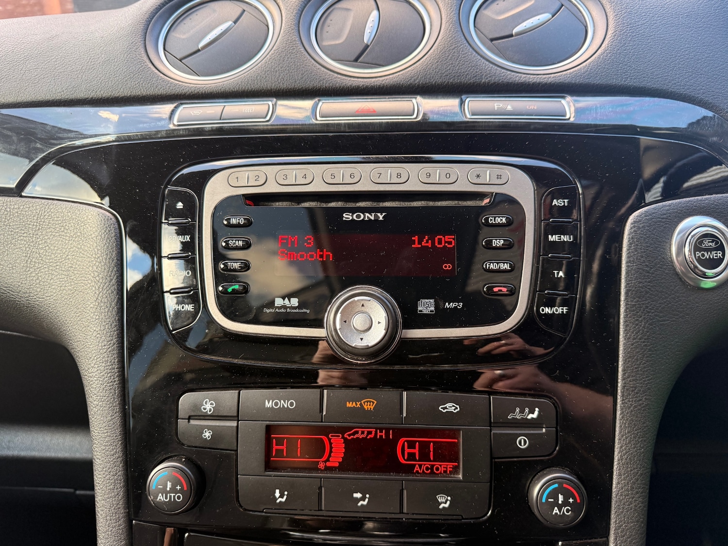 Used Ford Galaxy 2011 for sale - 76392241: Photo 17