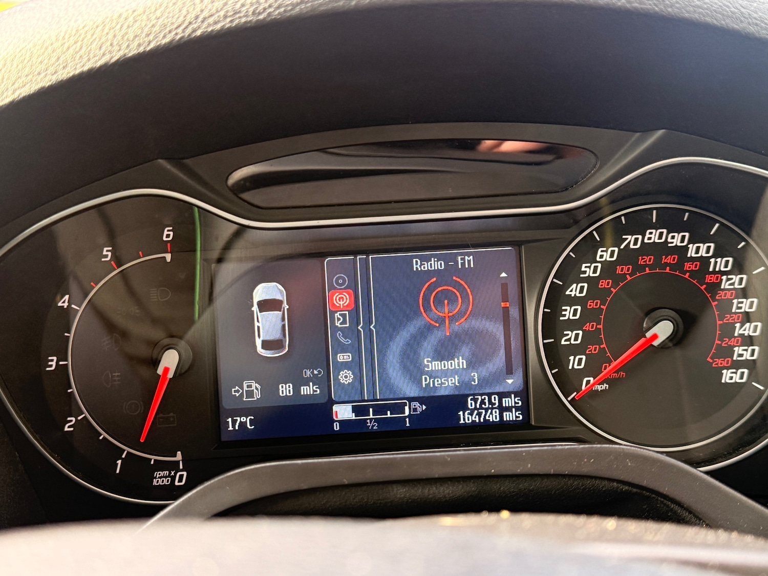 Used Ford Galaxy 2011 for sale - 76392241: Photo 20