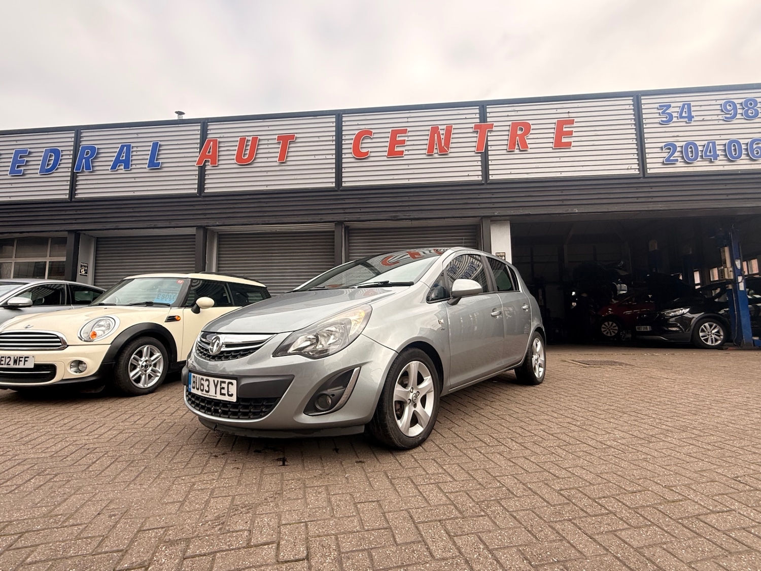 Used Vauxhall Corsa 2013 for sale - 76206224: Photo 3