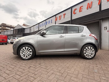 Used Suzuki Swift 2011 for sale - 79049869: Photo