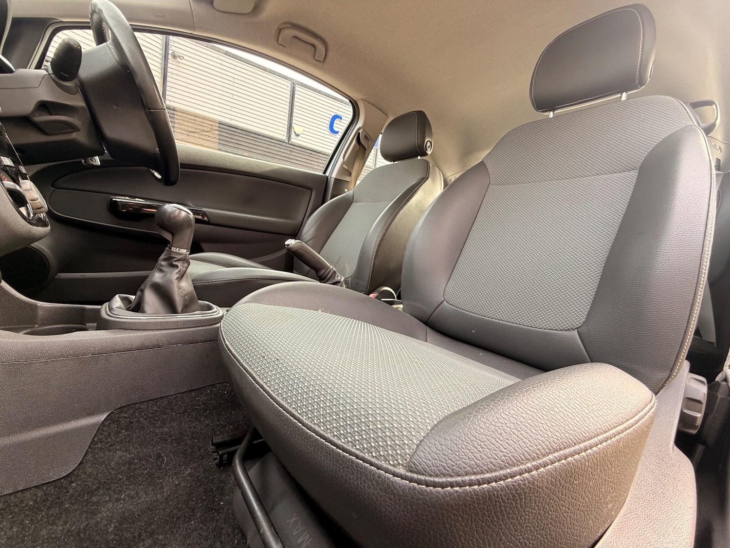 Used Vauxhall Corsa 2008 for sale - 77993538: Photo 12