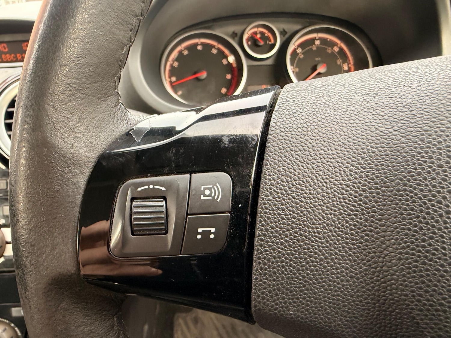 Used Vauxhall Corsa 2008 for sale - 77993538: Photo 17