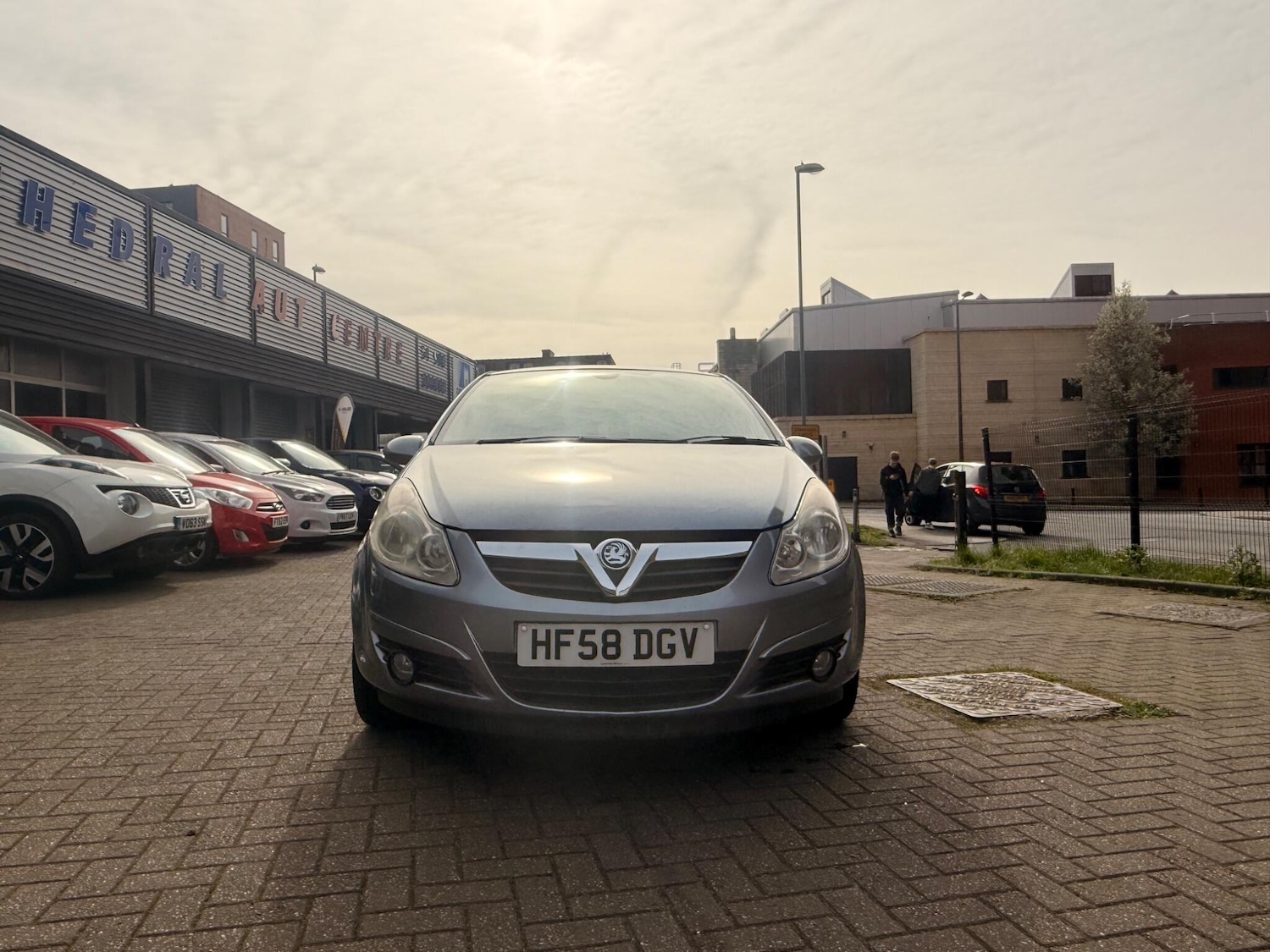 Used Vauxhall Corsa 2008 for sale - 77993538: Photo 2