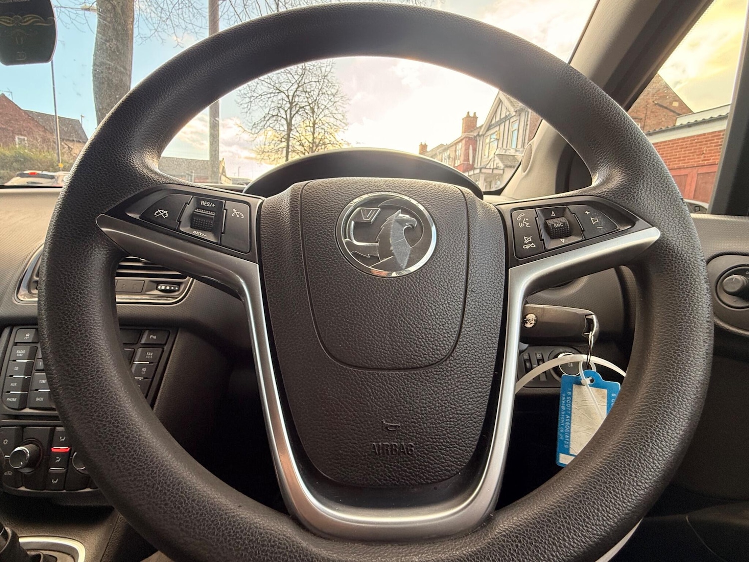 Used Vauxhall Meriva 2013 for sale - 77238171: Photo 16