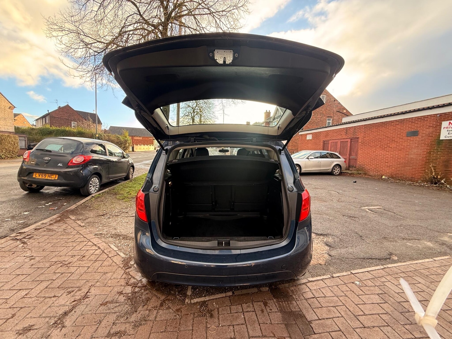 Used Vauxhall Meriva 2013 for sale - 77238171: Photo 4