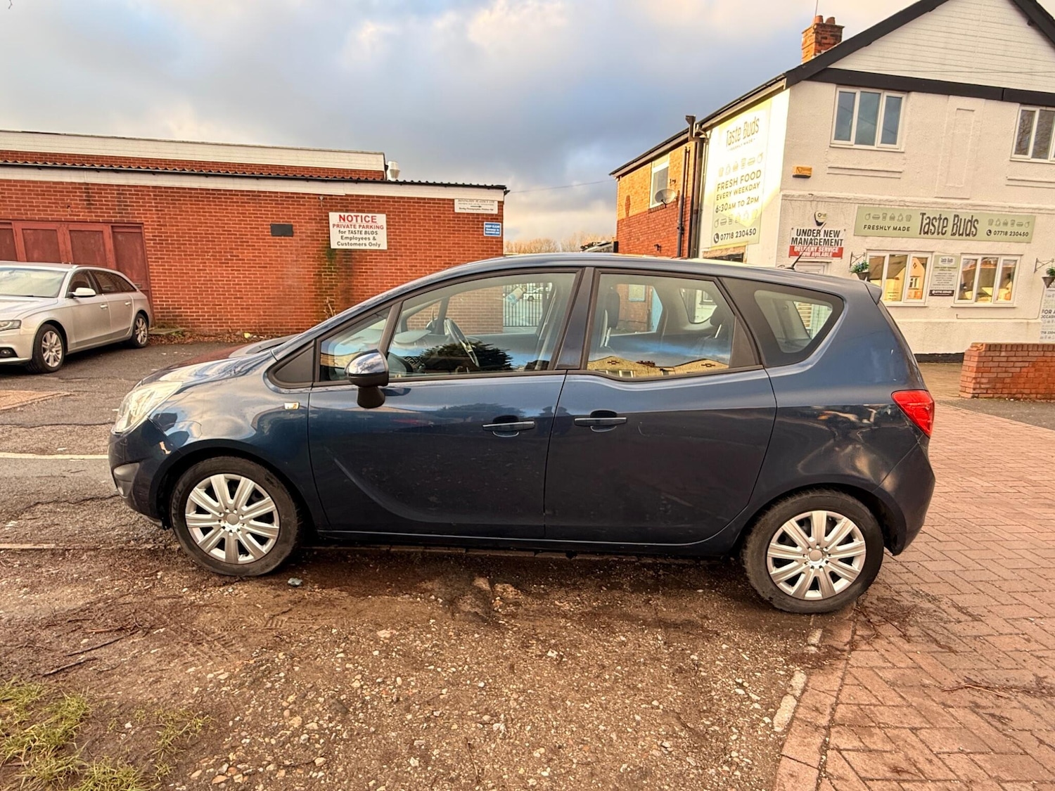 Used Vauxhall Meriva 2013 for sale - 77238171: Photo 7