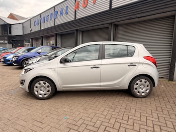 Used Hyundai i20 2012 for sale - 78516059: Photo