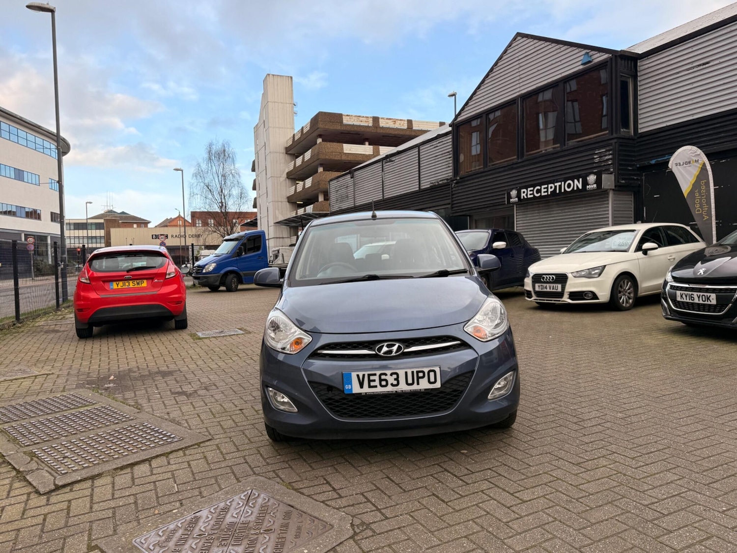 Used Hyundai i10 2014 for sale - 77645785: Photo 2