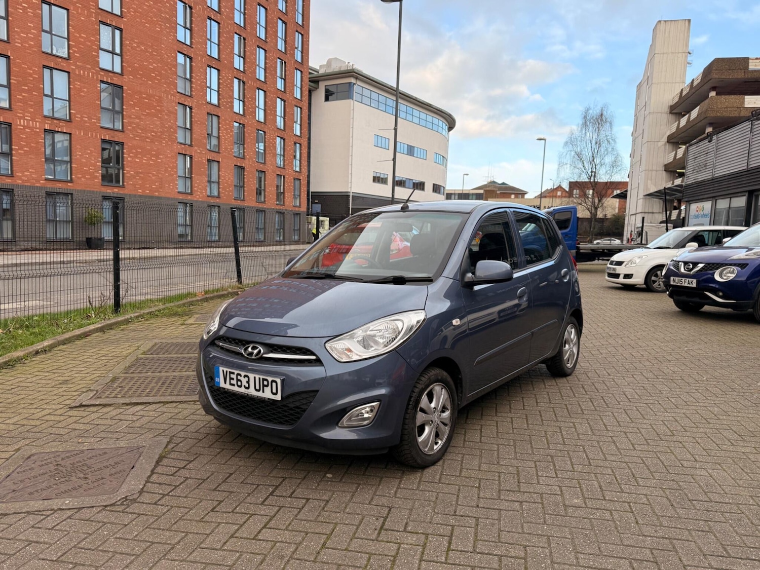 Used Hyundai i10 2014 for sale - 77645785: Photo 3