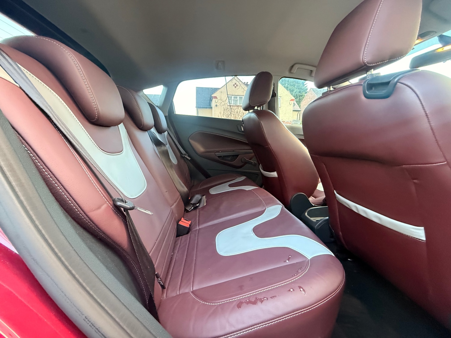 Used Ford Fiesta 2010 for sale - 76684045: Photo 10