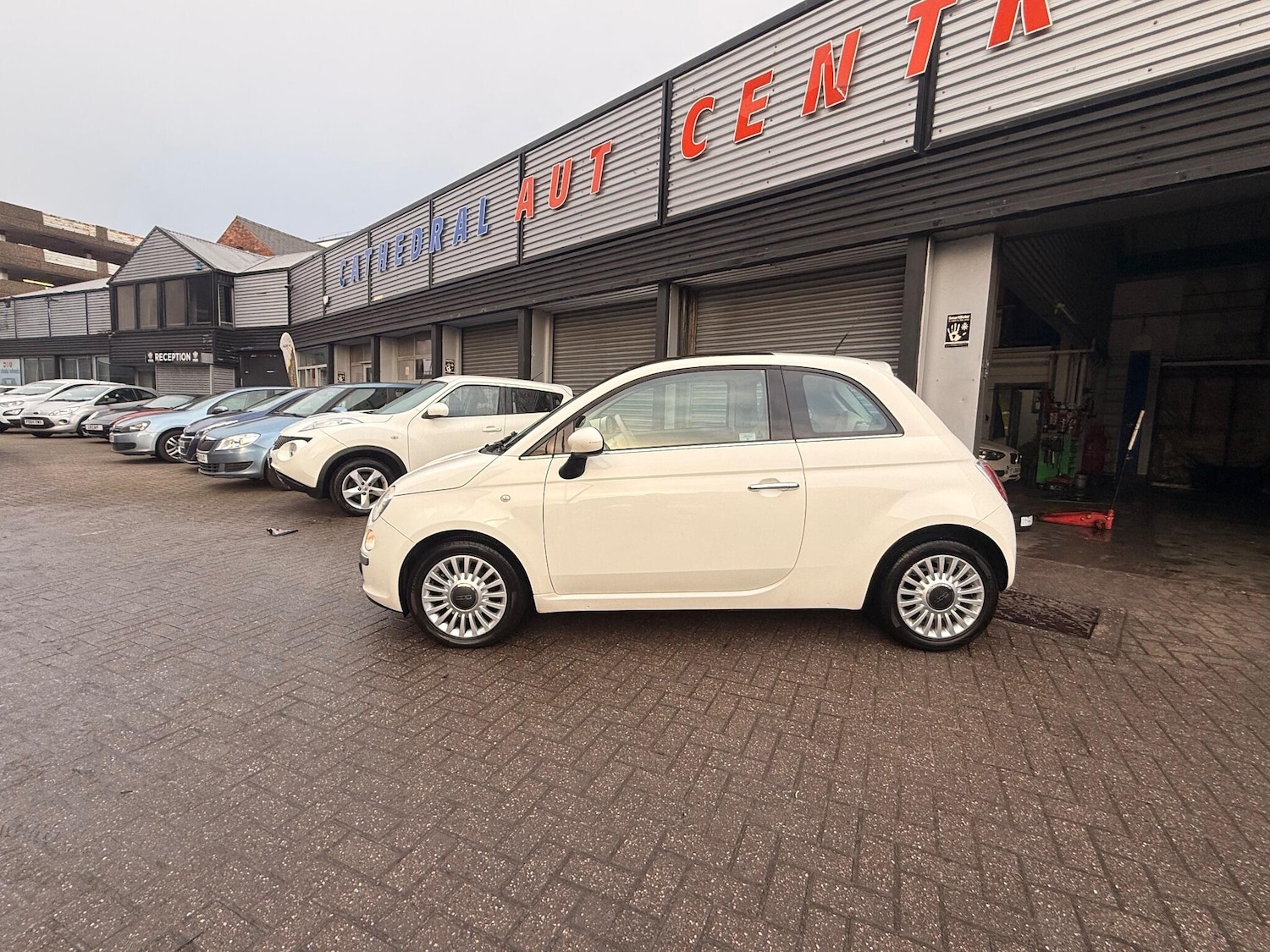 Used Fiat 500 2012 for sale - 77163170: Photo 4