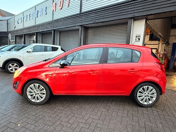 Used Vauxhall Corsa 2012 for sale - 77163326: Photo