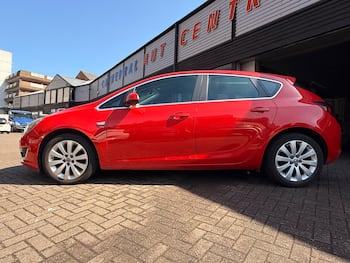 Used Vauxhall Astra 2014 for sale - 79657839: Photo