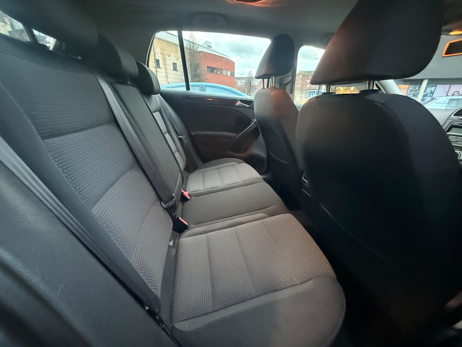 Used Volkswagen Golf 2009 for sale - 77191052: Photo 11