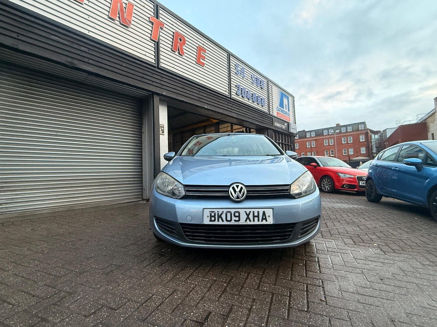 Used Volkswagen Golf 2009 for sale - 77191052: Photo 2