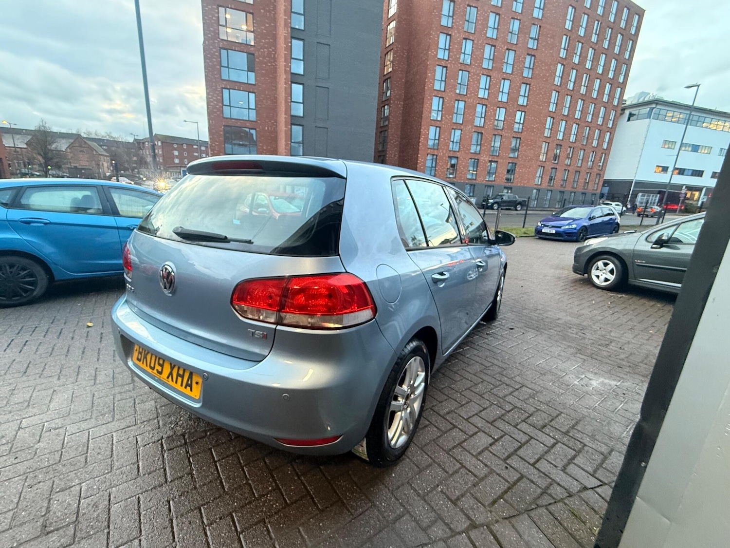 Used Volkswagen Golf 2009 for sale - 77191052: Photo 8